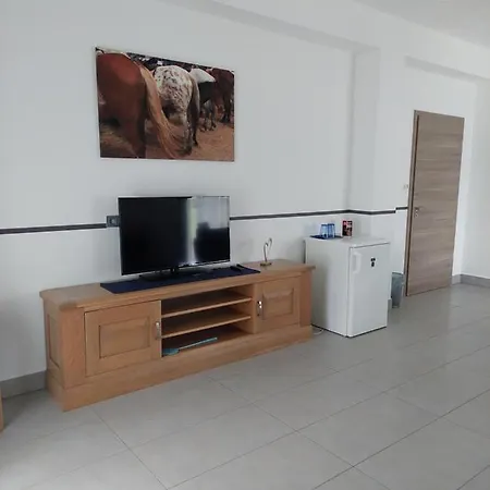 Hédervári Lovas Vendégház Hédervár