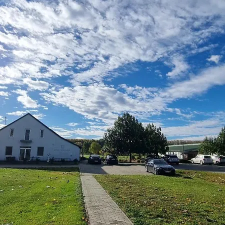 Hédervári Lovas Vendégház 3*