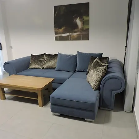 Hedervari Lovas Vendeghaz 3* Hédervár