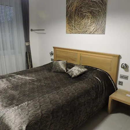 Vendégház Hédervári Lovas 3*