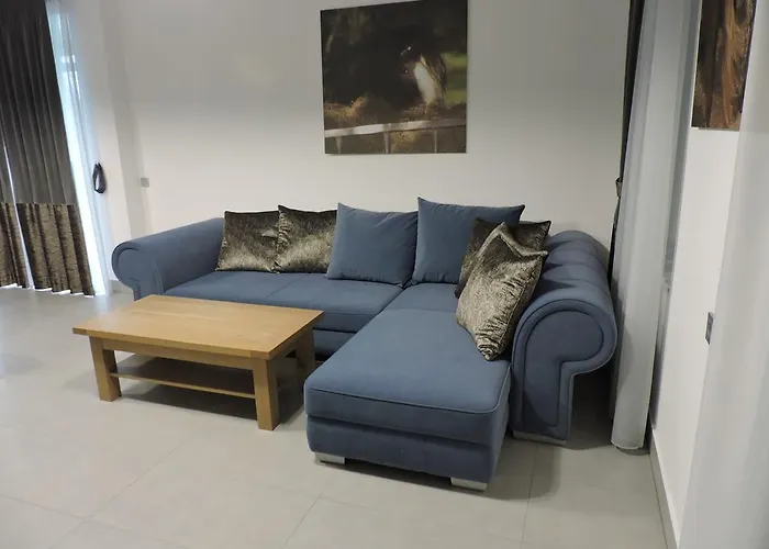 Hedervari Lovas Vendeghaz 3* Hédervár
